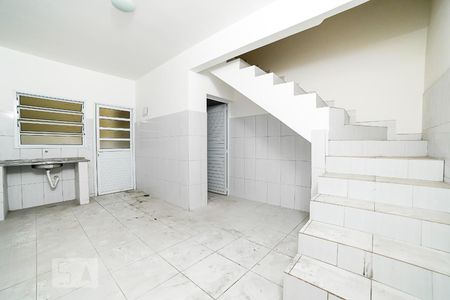 Casa de condomínio para alugar com 50m², 1 quarto e sem vagaSala - Cozinha