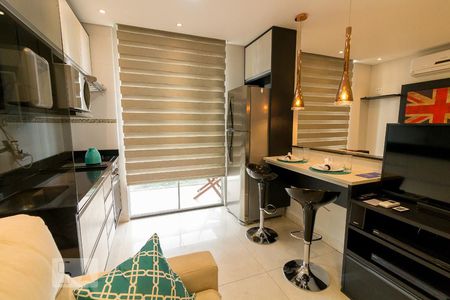 Cozinha de kitnet/studio para alugar com 1 quarto, 36m² em Vila Augusta, Guarulhos