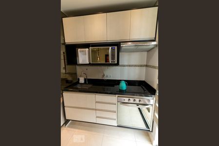 Studio para alugar com 36m², 1 quarto e 1 vagaCozinha - pia e armários