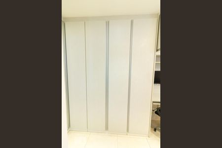 Studio para alugar com 36m², 1 quarto e 1 vagaQuarto - armários