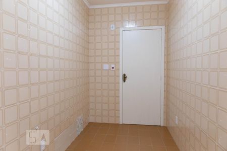 Cozinha de apartamento à venda com 1 quarto, 50m² em São Geraldo, Porto Alegre