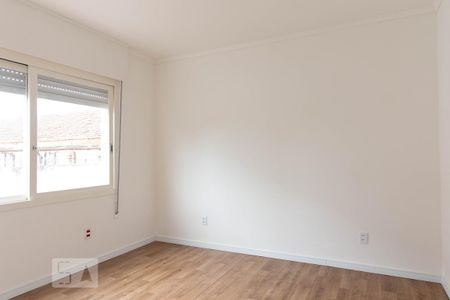 Quarto de apartamento à venda com 1 quarto, 50m² em São Geraldo, Porto Alegre