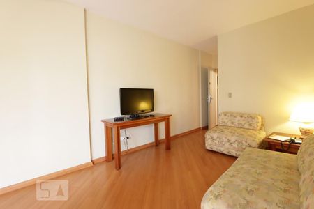 sala de apartamento para alugar com 1 quarto, 57m² em Vila Andrade, São Paulo