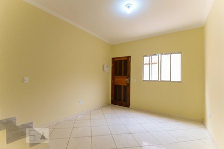 Casa para alugar com 60m², 2 quartos e sem vagaSala