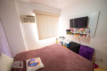 Quarto 1 de apartamento para alugar com 2 quartos, 70m² em Engenhoca, Niterói