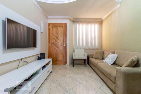 Sala de casa para alugar com 2 quartos, 75m² em Jardim Artur Alvim, São Paulo