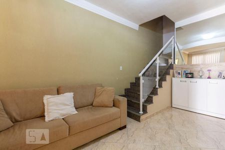 Sala de casa para alugar com 2 quartos, 75m² em Jardim Artur Alvim, São Paulo