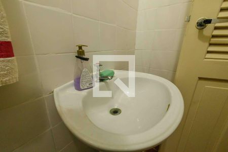 Casa à venda com 1400m², 3 quartos e 5 vagas Casa à venda com 1400m², 3 quartos e 5 vagasBanheiro da Suíte 2