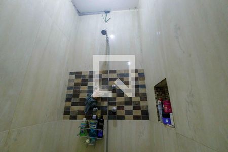 Casa à venda com 1400m², 3 quartos e 5 vagas Casa à venda com 1400m², 3 quartos e 5 vagasBanheiro da Suíte 1