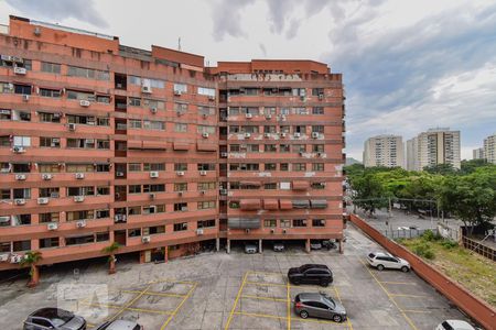 Vista (Quarto 1) de apartamento à venda com 2 quartos, 60m² em Leblon, Rio de Janeiro