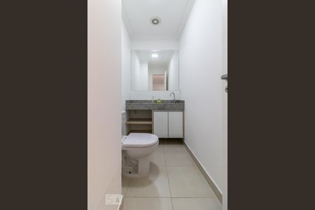 Lavabo de apartamento para alugar com 2 quartos, 107m² em Empresarial 18 do Forte, Barueri