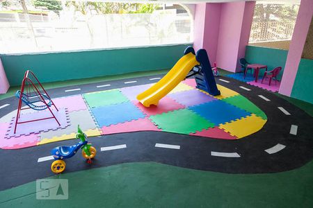 Apartamento à venda com 55m², 2 quartos e sem vagaÁrea Comum - Playground