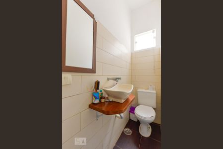 Casa à venda com 110m², 3 quartos e 1 vaga Casa à venda com 110m², 3 quartos e 1 vagaLavabo