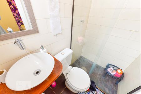 Casa à venda com 110m², 3 quartos e 1 vaga Casa à venda com 110m², 3 quartos e 1 vagaBanheiro Suíte