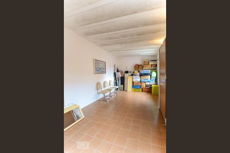 Casa à venda com 300m², 3 quartos e 5 vagasQuarto extra