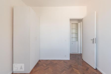 Apartamento para alugar com 80m², 2 quartos e 1 vaga Apartamento para alugar com 80m², 2 quartos e 1 vagaQuarto