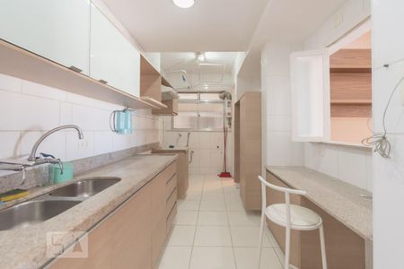 Apartamento para alugar com 80m², 2 quartos e 1 vaga Apartamento para alugar com 80m², 2 quartos e 1 vagaCozinha