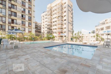 Apartamento para alugar com 80m², 2 quartos e 1 vaga Apartamento para alugar com 80m², 2 quartos e 1 vagaPiscina