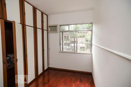 Quarto 2 de apartamento para alugar com 3 quartos, 50m² em Méier, Rio de Janeiro