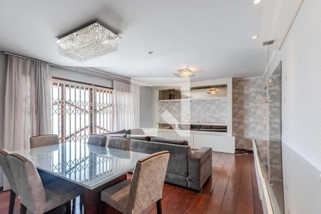 Casa à venda com 200m², 4 quartos e 2 vagasSala