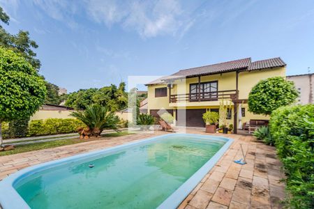 Casa à venda com 200m², 4 quartos e 2 vagasÁrea externa