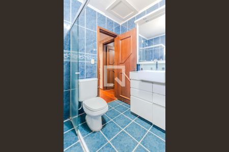 Casa à venda com 200m², 4 quartos e 2 vagasBanheiro