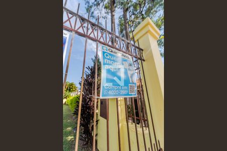 Casa à venda com 200m², 4 quartos e 2 vagasPlaquinha instalada.