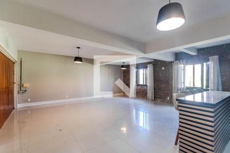 Casa à venda com 200m², 4 quartos e 2 vagasSala