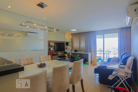Sala  de apartamento para alugar com 2 quartos, 80m² em Vila Brasílio Machado, São Paulo