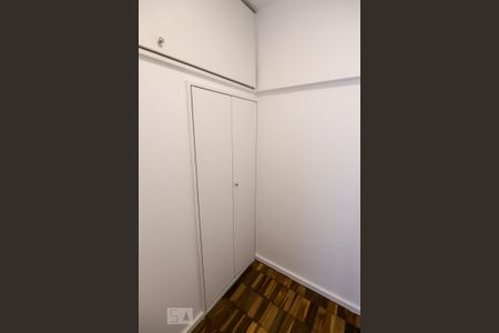 Apartamento para alugar com 90m², 2 quartos e 1 vaga Apartamento para alugar com 90m², 2 quartos e 1 vagaQuarto de Serviço