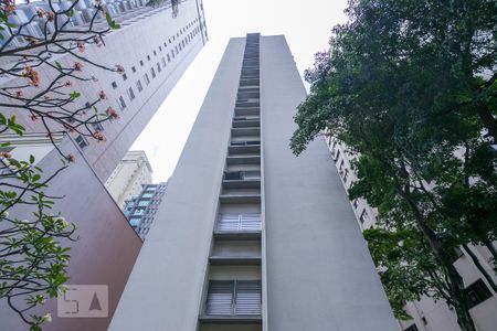 Apartamento para alugar com 90m², 2 quartos e 1 vaga Apartamento para alugar com 90m², 2 quartos e 1 vagaFachada