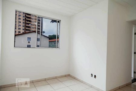 Sala de apartamento à venda com 2 quartos, 43m² em Lins de Vasconcelos, Rio de Janeiro