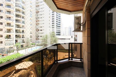 Apartamento para alugar com 146m², 4 quartos e 2 vagasVaranda da Suíte 2