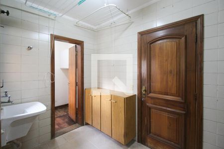 Apartamento para alugar com 146m², 4 quartos e 2 vagasÁrea de serviço