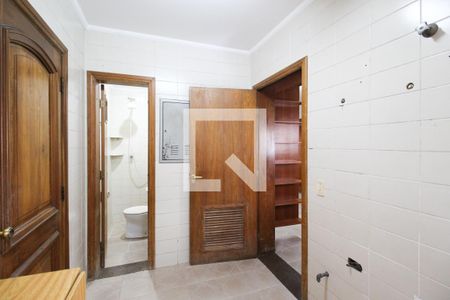 Apartamento para alugar com 146m², 4 quartos e 2 vagasÁrea de serviço