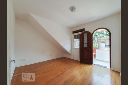 Antessala de casa para alugar com 3 quartos, 140m² em Cambuci, São Paulo