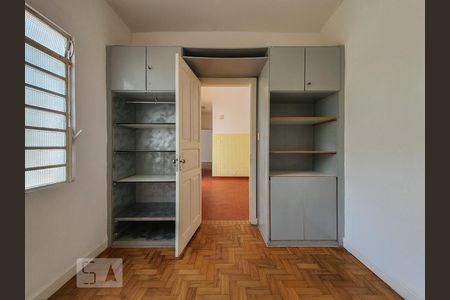Quarto 2 de casa para alugar com 3 quartos, 140m² em Cambuci, São Paulo