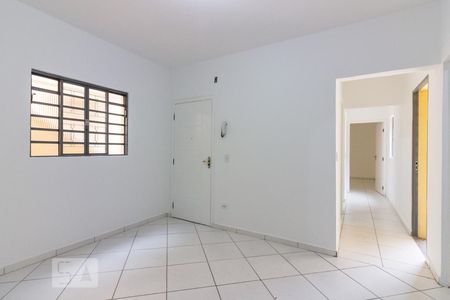 Sala de casa de condomínio para alugar com 2 quartos, 60m² em Água Fria, São Paulo