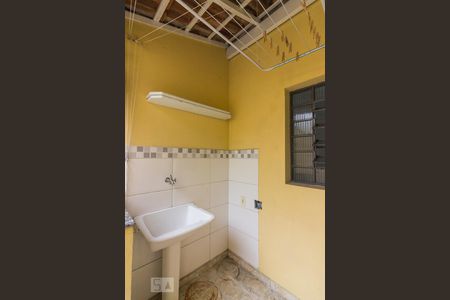 Casa de condomínio para alugar com 60m², 2 quartos e 1 vagaÁrea de Serviço