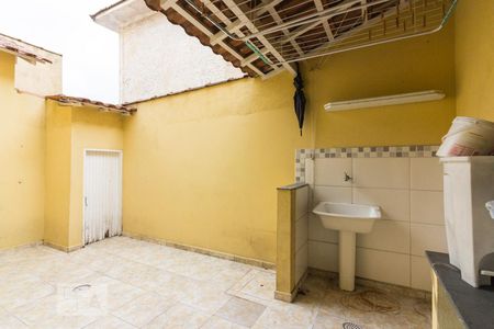 Casa de condomínio para alugar com 60m², 2 quartos e 1 vagaÁrea de Serviço