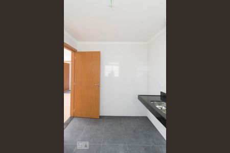 Cozinha de apartamento à venda com 1 quarto, 44m² em Jardim Peri, São Paulo
