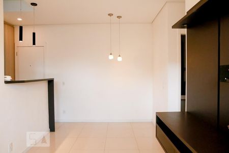 Sala de apartamento à venda com 2 quartos, 72m² em Vila Isa, São Paulo