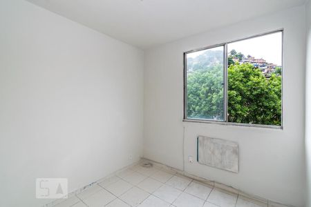 Quarto 1 de apartamento à venda com 2 quartos, 48m² em Penha, Rio de Janeiro
