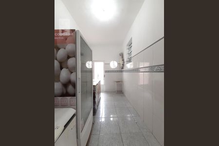 Casa de condomínio à venda com 250m², 3 quartos e 2 vagasCopa