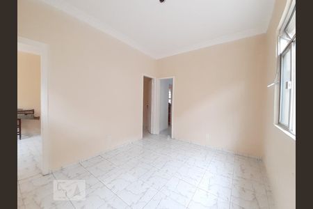 Sala de casa de condomínio à venda com 3 quartos, 250m² em Todos Os Santos, Rio de Janeiro