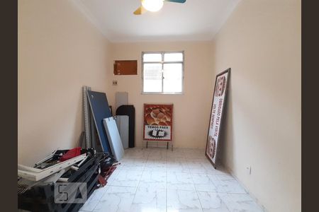 Casa de condomínio à venda com 250m², 3 quartos e 2 vagasQuarto 3