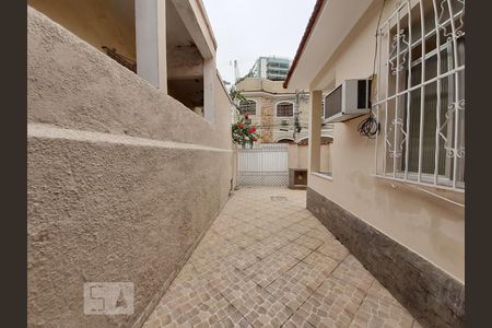 Casa de condomínio à venda com 250m², 3 quartos e 2 vagasÁrea Externa