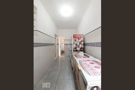 Casa de condomínio à venda com 250m², 3 quartos e 2 vagasCopa