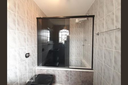 Casa de condomínio à venda com 400m², 3 quartos e sem vagaBanheiro da Suíte