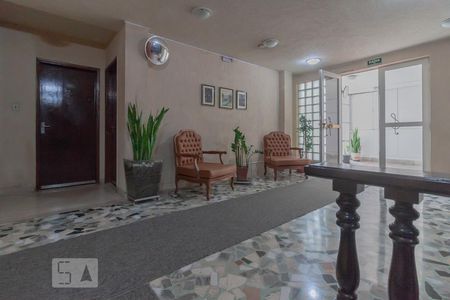 Apartamento à venda com 30m², 1 quarto e sem vaga Apartamento à venda com 30m², 1 quarto e sem vagaHall social